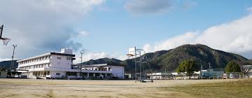 和気町立佐伯小学校 – 校歌